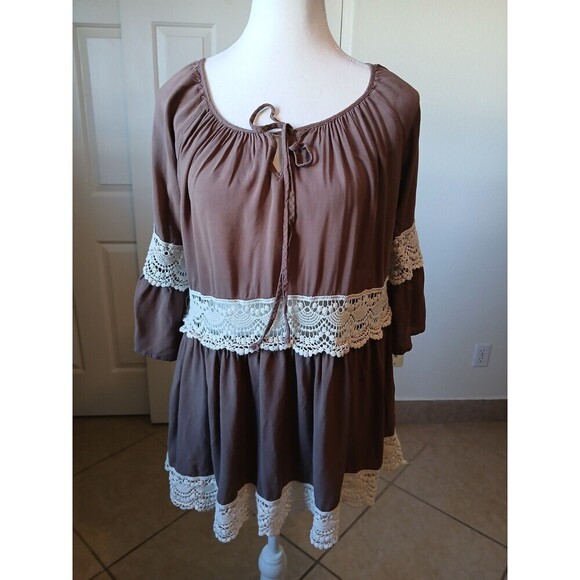 She + Sky Womens Blouse Brown Bell Sleeve Scoop Neck Crochet Medium Bohemian - Picture 1 of 15